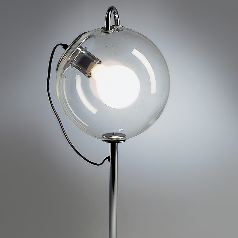 Настольная лампа Artemide A000450
