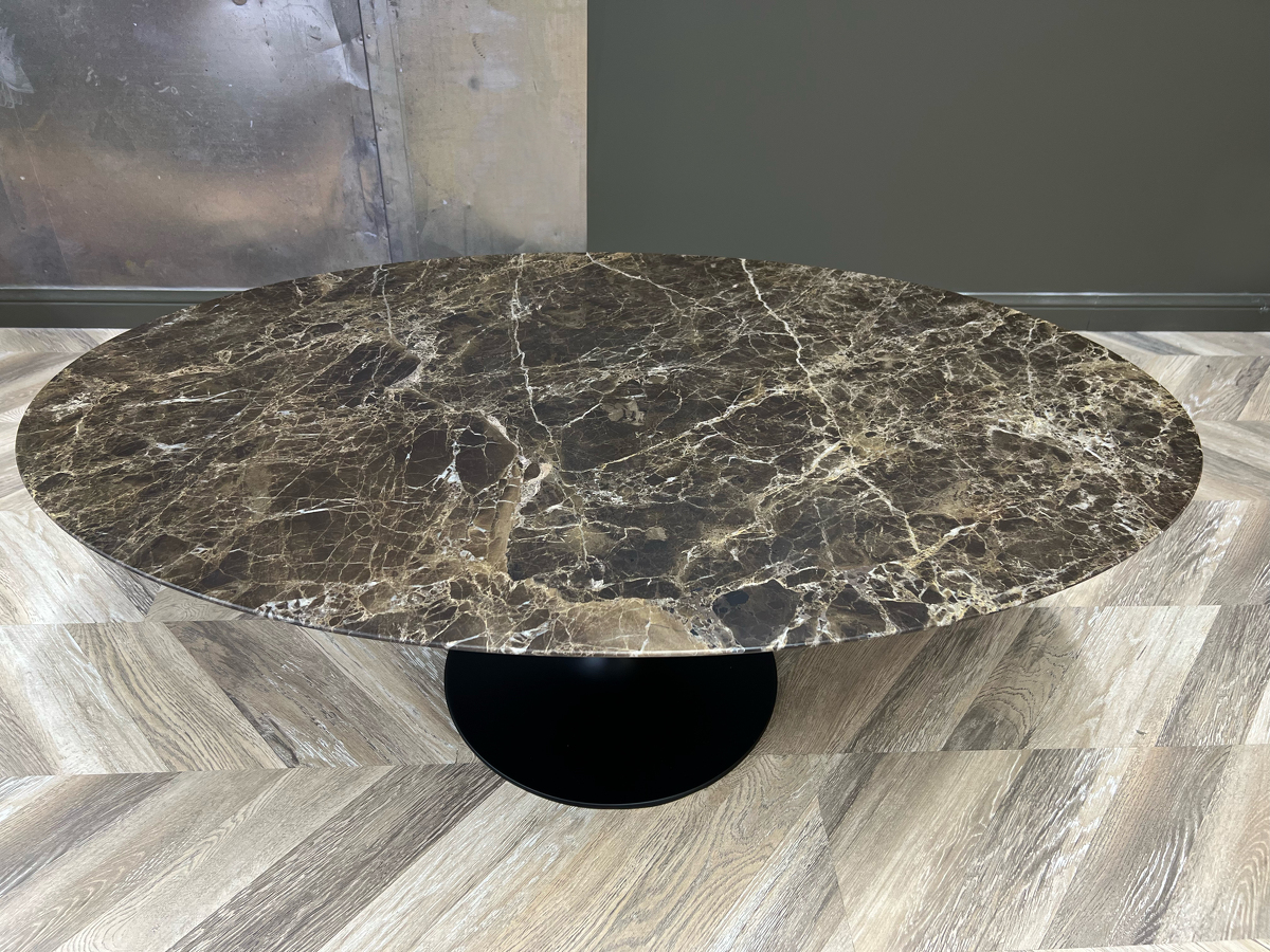 Стол журнальный 120х75  Стол Saarinen