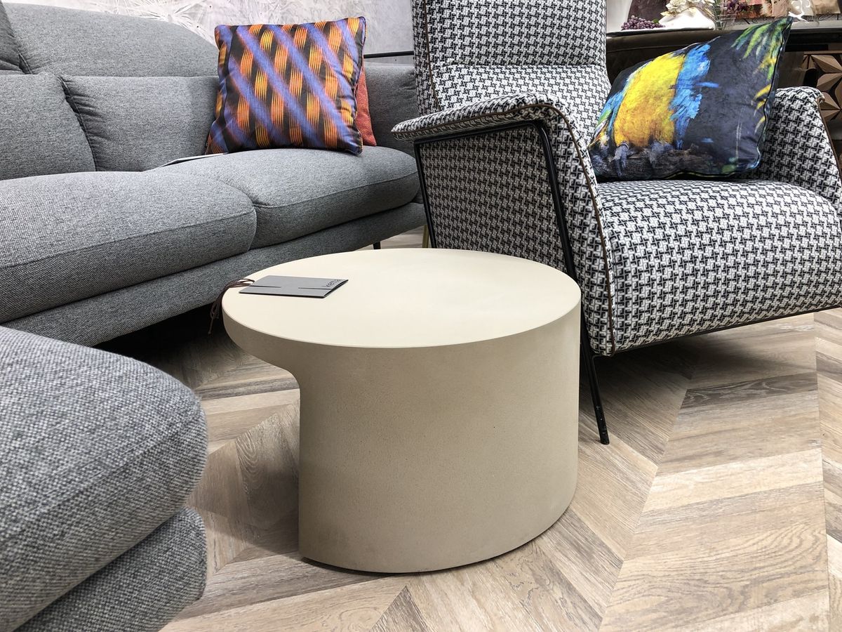 Стол журнальный