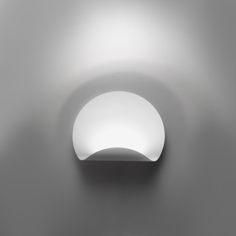 Настенный светильник Artemide 1611010A
