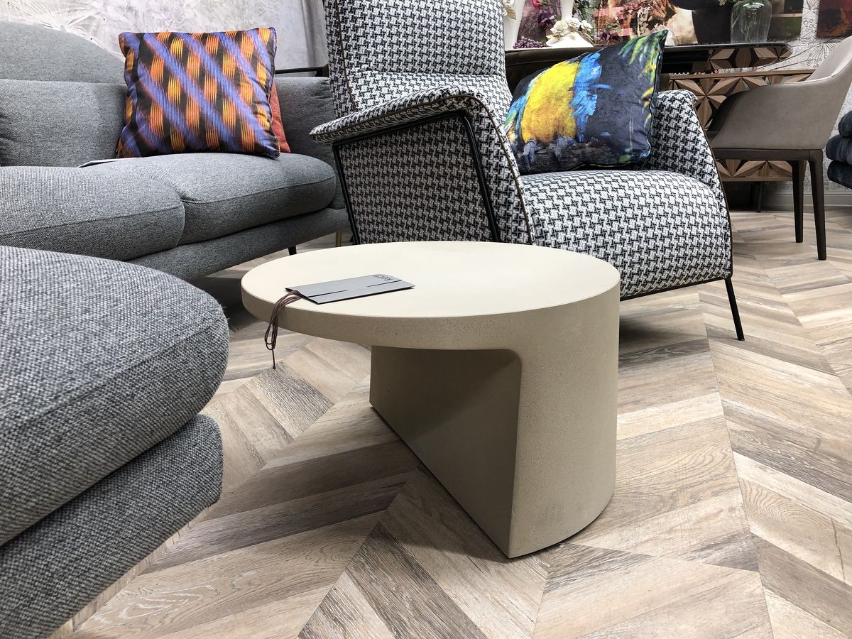 Стол журнальный