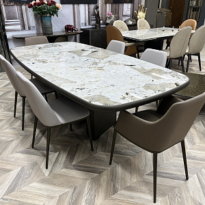 Итальянский стол Plai King бренда Eforma. 100% Made in Italy.