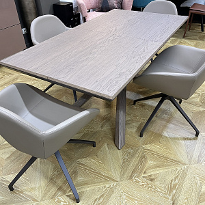 Итальянский раскладной стол  ARIZONA деревянный  Ozzio раскладывающийся по длине и ширине