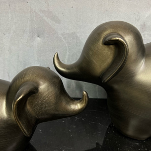 Скульптура Dumby Big Golden Black Q522/6  Adriani&Rossi