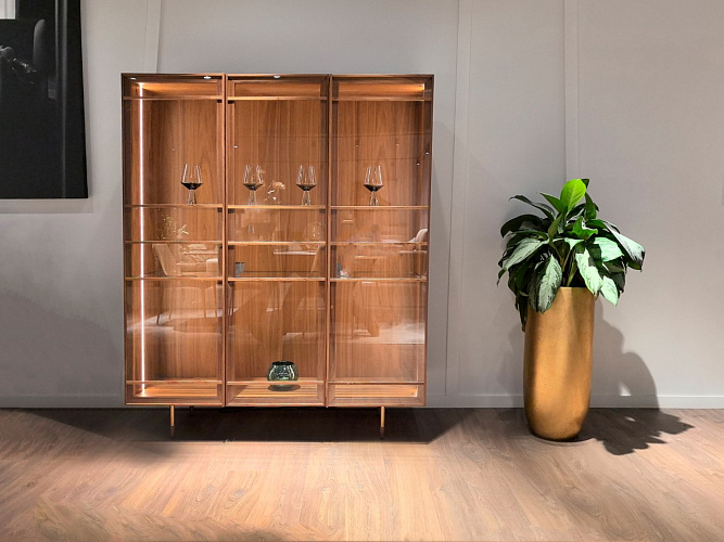  Витрина YORK DEG2121KBR орех , фото № 1