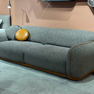 Итальянский диван PIUMOTTO от Busnelli