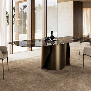 Стул итальянский  кожаный  Era  Бренд Eforma на металлическом основании