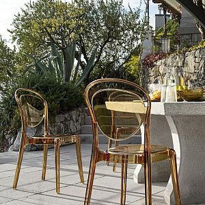 Итальянский Стул Parisienne. Calligaris. Из поликарбоната для кафе и улицы.