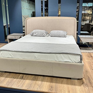 FERRETTI КРОВАТЬ с подсветкой