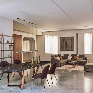 Стул QUEEN на металлическом основании