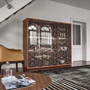 Витрина итальянская дизайнерская Granada 8613 Tonin Casa Италия из дерева со стеклянными фасадами