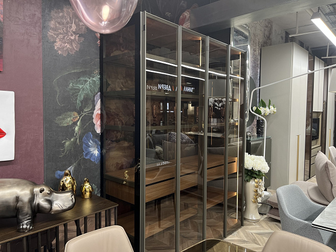  Шкаф-витрина  итальянский полностью стеклянный Glass Up Dallagnese Италия , фото № 1