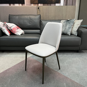 Стул итальянский  Max Metall Eforma Италия в натуральной коже на металлическом основании