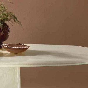 Стол итальянский обеденный Cinnamon Nature Design полностью изготовленный из стекла