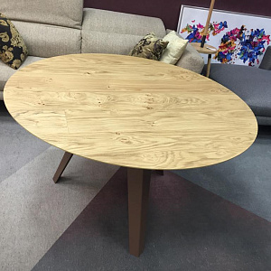 Итальянский стол обеденный фиксированный круглый Henry с деревянной столешницей металлическая база