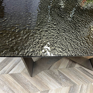 Стол  итальянский Reverse. 
Итальянский стол производства 1100% Made in Italy.
Бренд Tonin Casa.