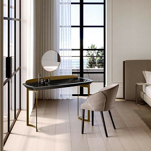 Итальянский Стол письменный Icon. Eforma. Дизайн Ollen Pal.
Коллекция 2023 года.