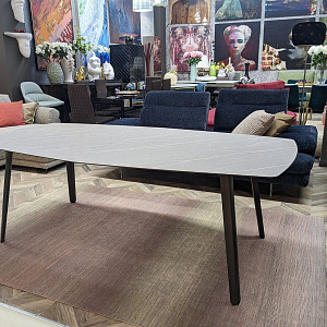 Стол итальянский обеденный нераскладной  Squid для улицы и дома с антивандальной  столешницей