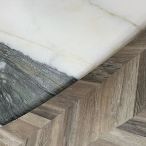 Стол Saarinen 2002 CTS Design с мраморной столешницей