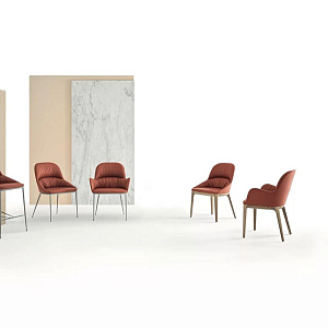 Стул QUEEN на металлическом основании