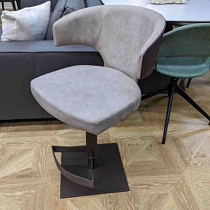 Стул барный Wing