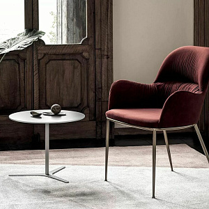 Стул QUEEN на металлическом основании