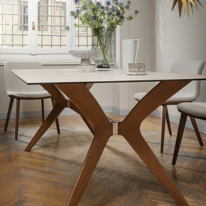 Стол Tokyo  Calligaris. Италия