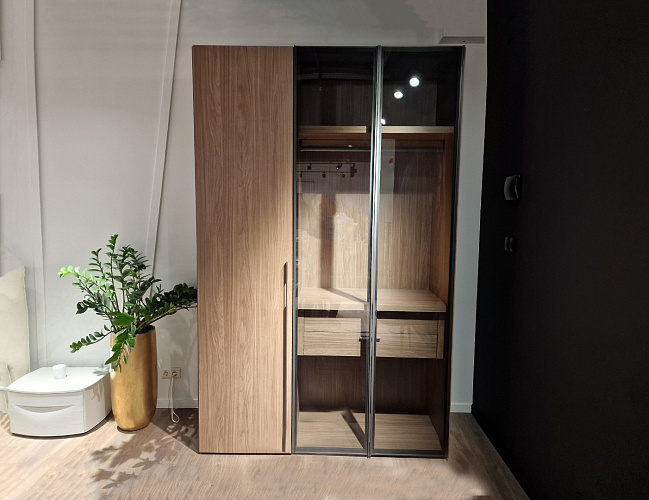  Платяной шкаф Armadi Metropolis (Tomasella, Италия) , фото № 1