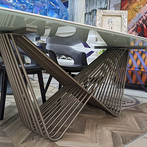 Стол итальянский  фиксированный Tenso. Tonin Casa. Стол с керамической столешницей.