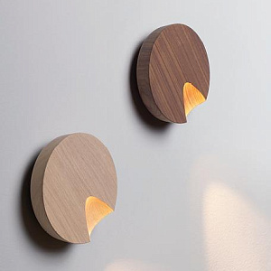 Настенный светильник Vibia Dots Dots 4662 American walnut 466283/10