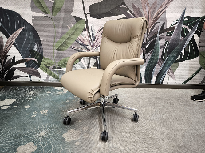  Кресло офисное Angel Bassa ash 412 Julia Италия , фото № 1