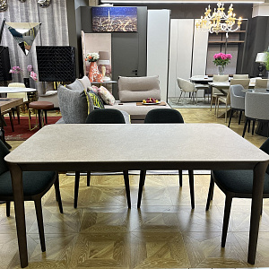 Стильный обеденный итальянский стол Smooth из массива дерева с керамической столешницей. Dall`agnese