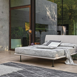 Итальянская двуспальная кровать SEVEN