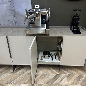 Итальянская  Тумба KATANA. DallAgnese лаконичного дизайна с керамической столешницей в светлых тонах