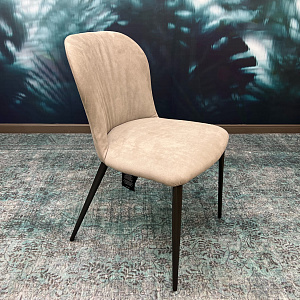 Итальянский облегченный Стул BUSTIER Tonin Casa на металлическом основании