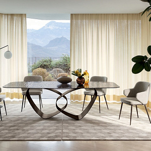 Стол фиксированный Breeze. Calligaris.
Дизайнерский стол со стеклянной столешницей.
