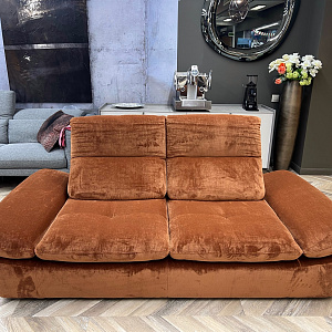 Диван итальянский Alba прямой Calia Italia Италия с шагающей спинкой и увеличением глубины