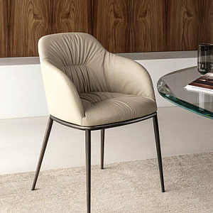 Стул с подлокотниками Chic Comfort итальянское полукресло с увеличенной шириной сиденья Riflessi