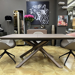 Итальянский раскладной стол  ARIZONA деревянный  Ozzio раскладывающийся по длине и ширине