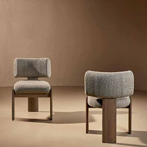 Стул итальянский дизайнерский Trine на трех деревянных ногах с округлыми формами Nature Design