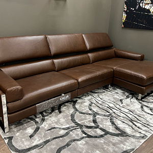 Кожаный итальянский  диван с реклайнером Romeo Relax Calia Italia Италия с шезлонгом