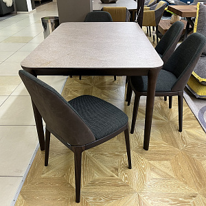Стильный обеденный итальянский стол Smooth из массива дерева с керамической столешницей. Dall`agnese