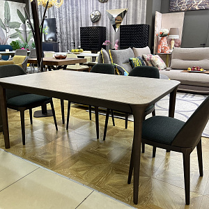 Стильный обеденный итальянский стол Smooth из массива дерева с керамической столешницей. Dall`agnese