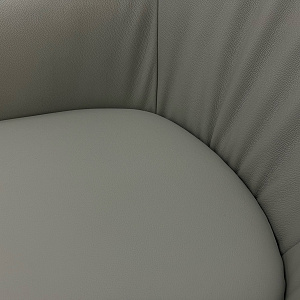 Стул итальянский  кожаный  Era  Бренд Eforma на металлическом основании