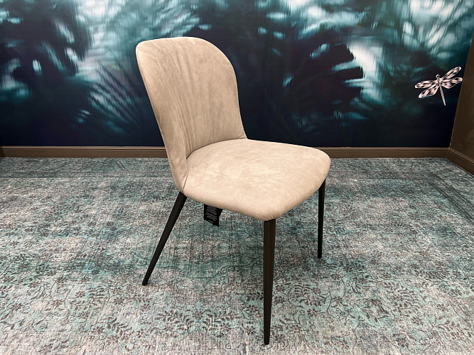  Итальянский облегченный Стул BUSTIER Tonin Casa на металлическом основании , фото № 1