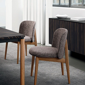 Итальянский Стул Abrey. Calligaris. Стул на деревянном каркасе.