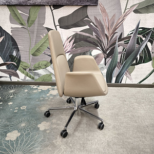 Кресло офисное NORDES BASSA Ash