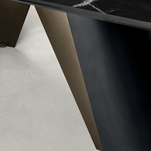 Итальянский Стол фиксированный Apian. Calligaris.
Керамический стол на дизайнерском основании.