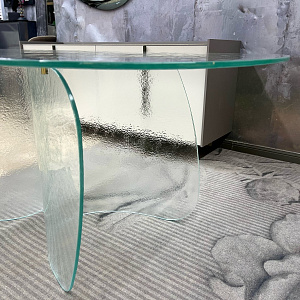 Стол обеденный Blur