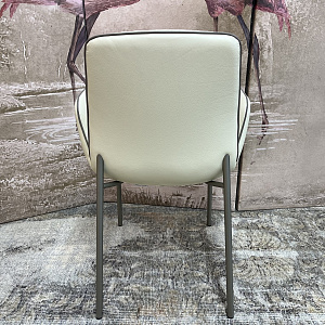 Стул с подлокотниками Lisa